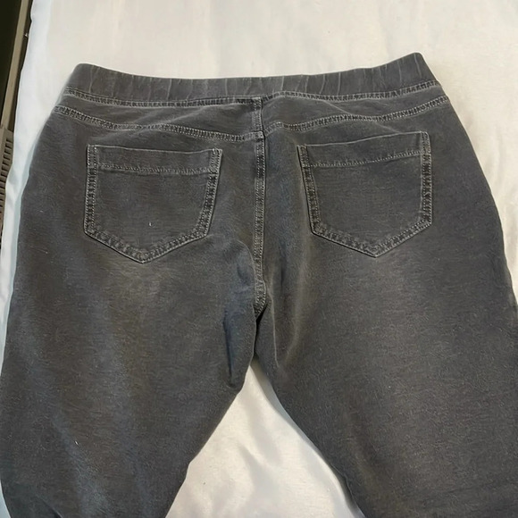 J Jill PureJill high rise black jeggings size medium petite - Picture 5 of 7